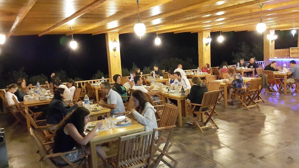 โรงแรมคาบัค อาร์ม ฟารัลยา ภายนอก รูปภาพ